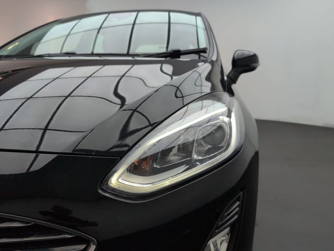 2025 Ford Fiesta