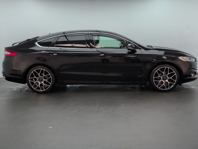 2025 Ford Mondeo