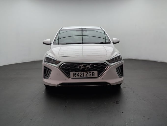 2025 Hyundai Ioniq