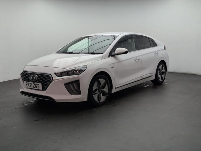 2025 Hyundai Ioniq