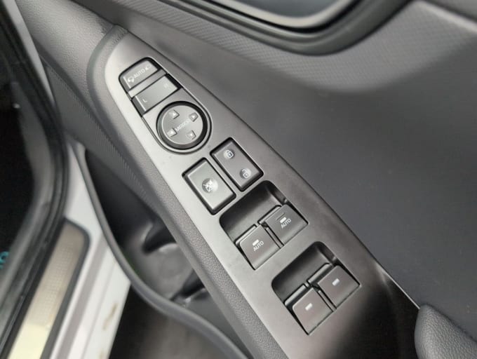 2025 Hyundai Ioniq