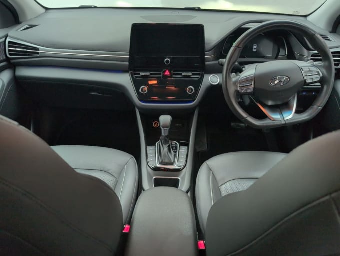 2025 Hyundai Ioniq