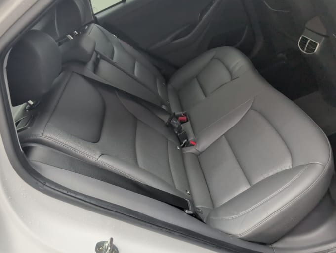2025 Hyundai Ioniq