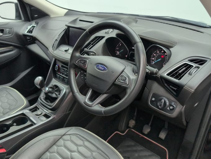 2025 Ford Kuga