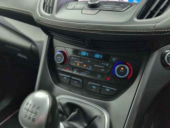 2025 Ford Kuga