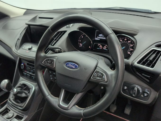 2025 Ford Kuga