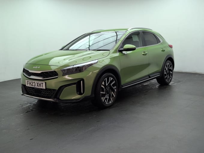 2025 Kia Xceed