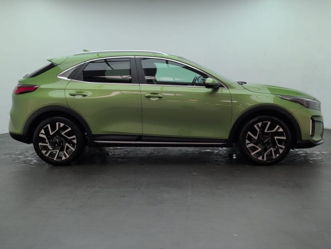 2025 Kia Xceed