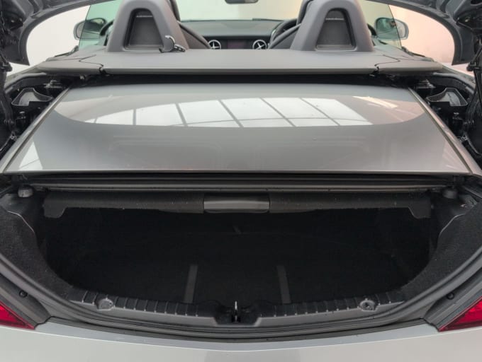 2025 Mercedes-benz Slk