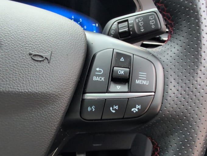 2025 Ford Kuga