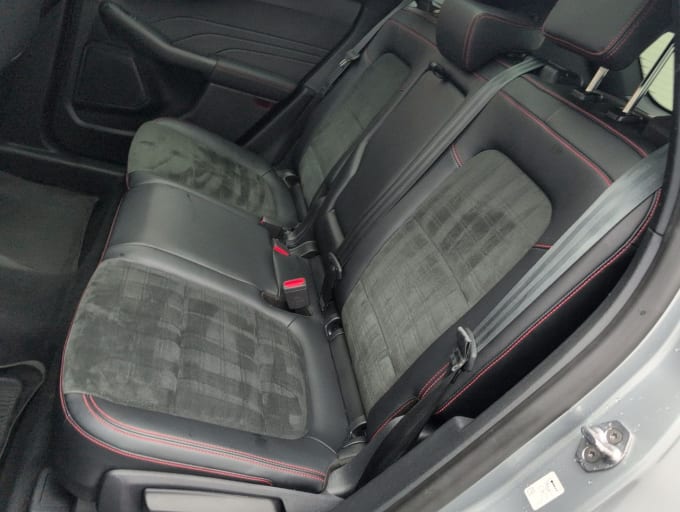 2025 Ford Kuga