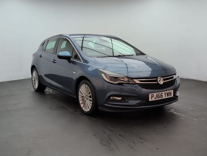 2025 Vauxhall Astra