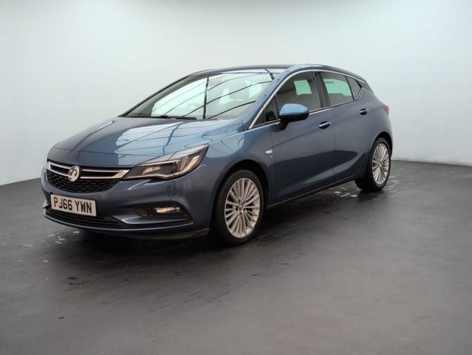 2025 Vauxhall Astra