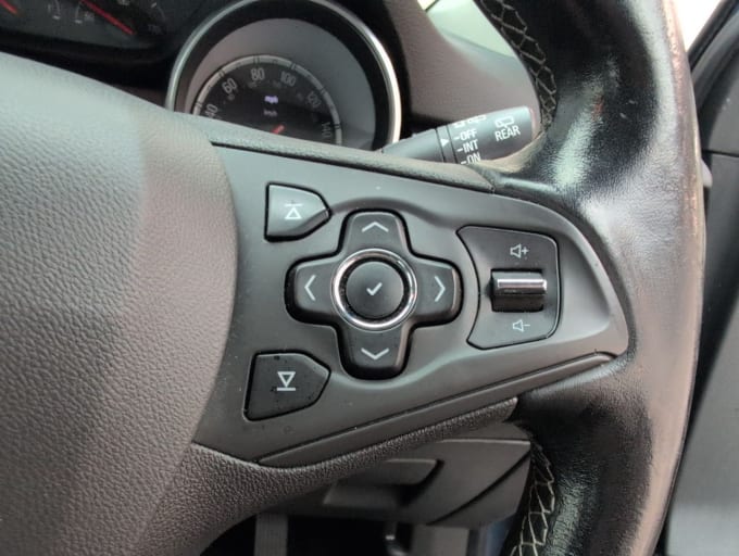 2025 Vauxhall Astra