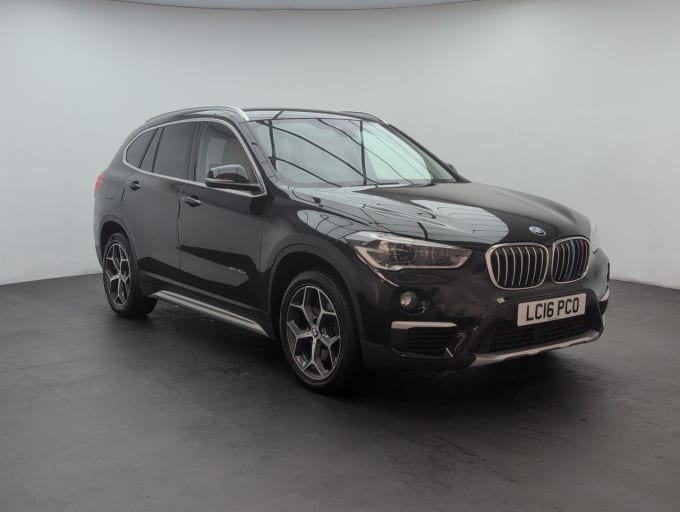 2025 BMW X1