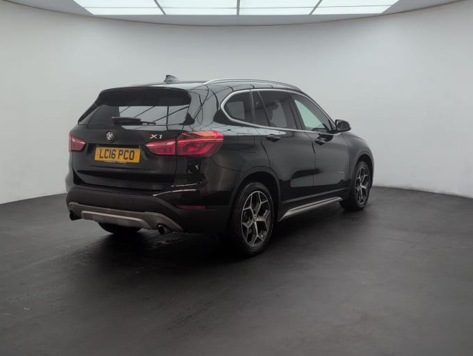 2025 BMW X1