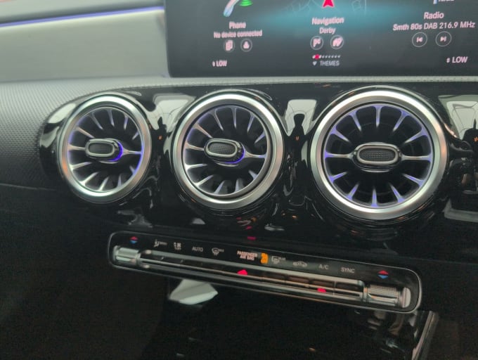 2025 Mercedes-benz Cla