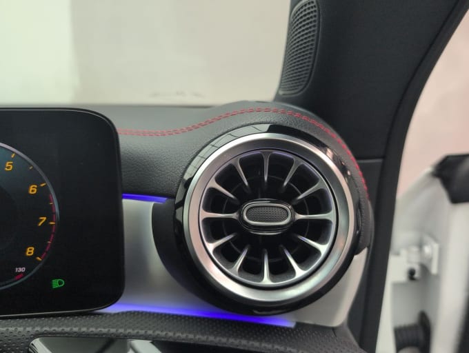 2025 Mercedes-benz Cla
