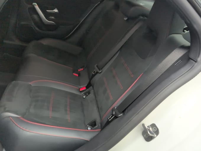 2025 Mercedes-benz Cla
