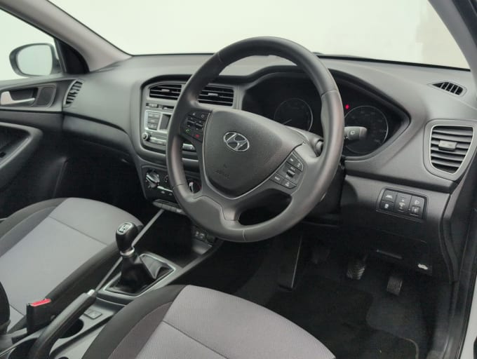 2025 Hyundai I20
