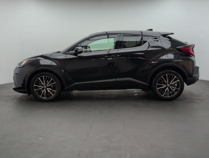 2025 Toyota C-hr