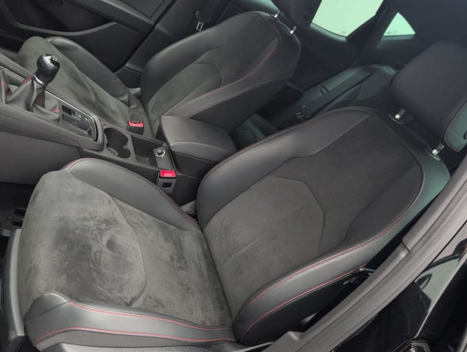 2025 Seat Leon