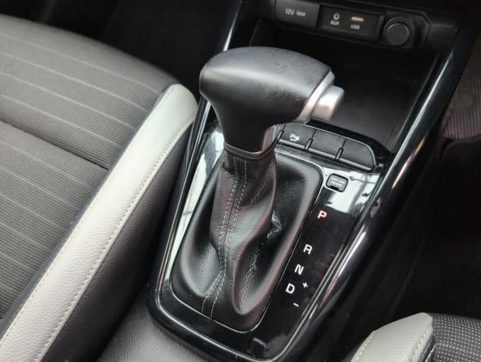 2025 Kia Stonic