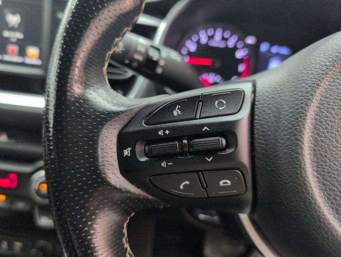 2025 Kia Stonic