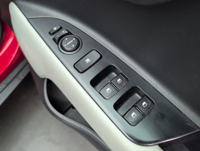 2025 Kia Stonic