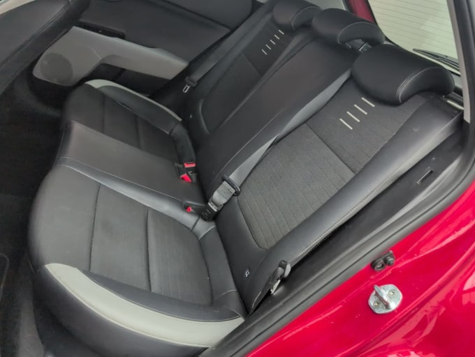 2025 Kia Stonic