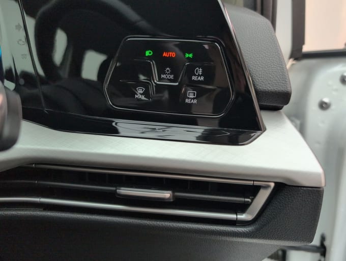 2025 Volkswagen Golf