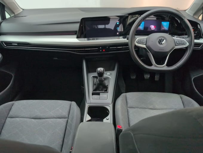 2025 Volkswagen Golf
