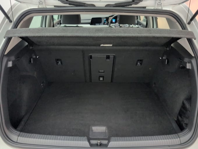 2025 Volkswagen Golf
