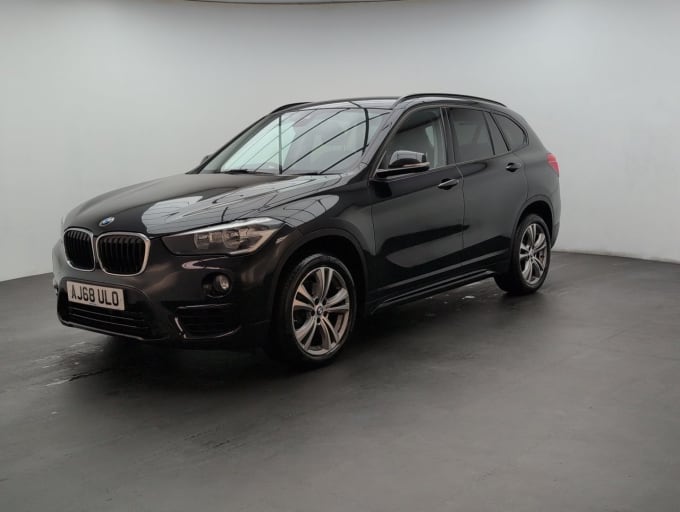 2025 BMW X1
