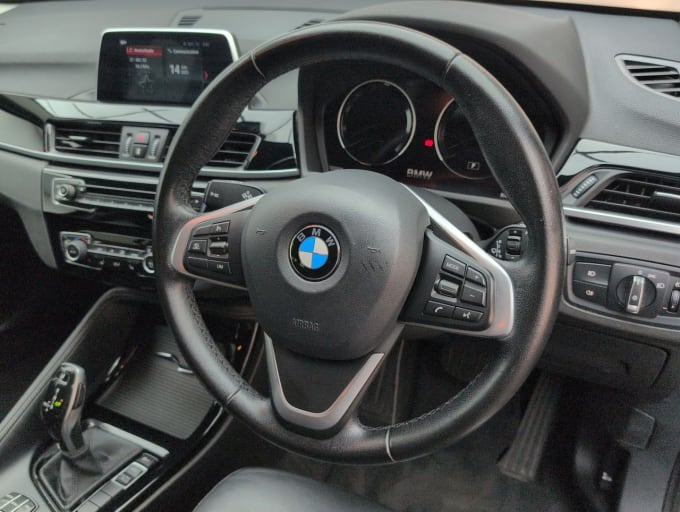 2025 BMW X1