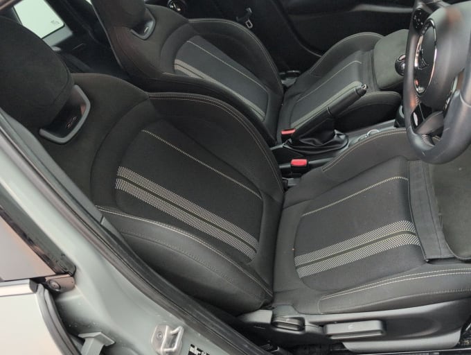 2025 Mini Hatch