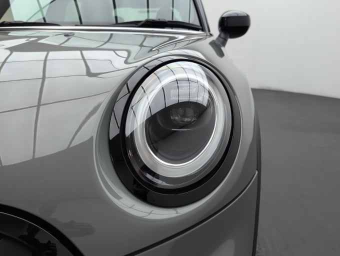 2025 Mini Hatch