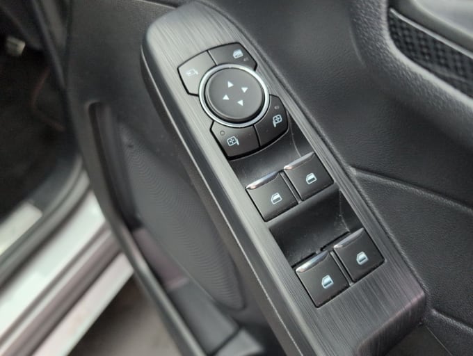 2025 Ford Kuga
