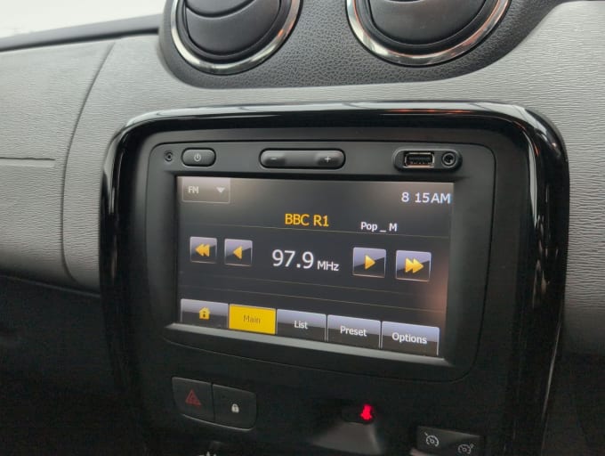 2025 Dacia Duster