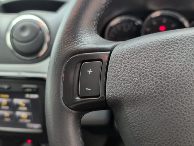 2025 Dacia Duster