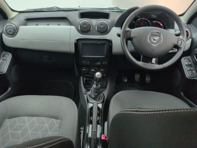 2025 Dacia Duster