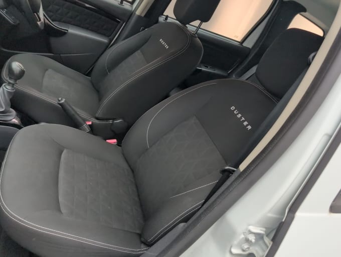 2025 Dacia Duster