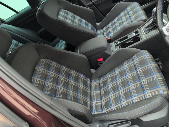 2025 Volkswagen Golf