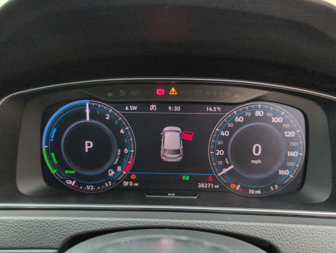 2025 Volkswagen Golf