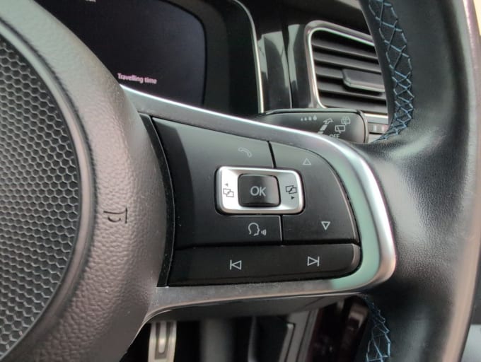 2025 Volkswagen Golf