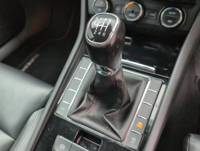 2025 Skoda Superb