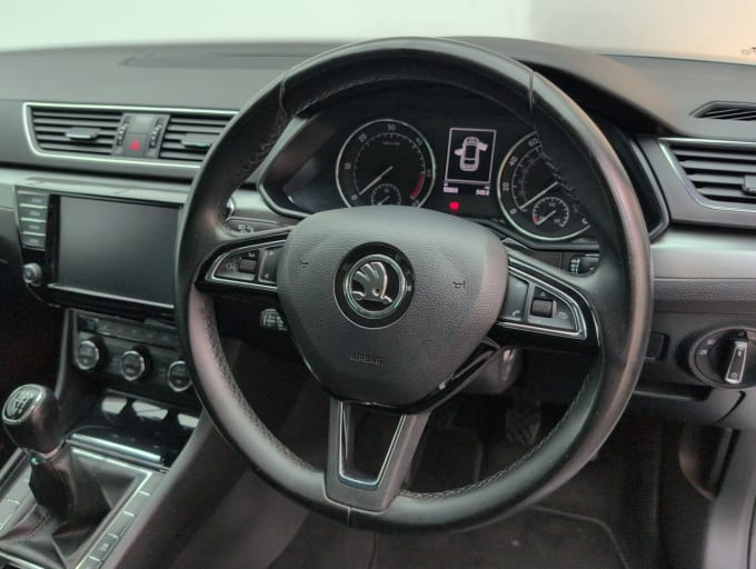 2025 Skoda Superb