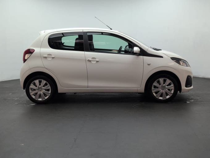 2025 Peugeot 108