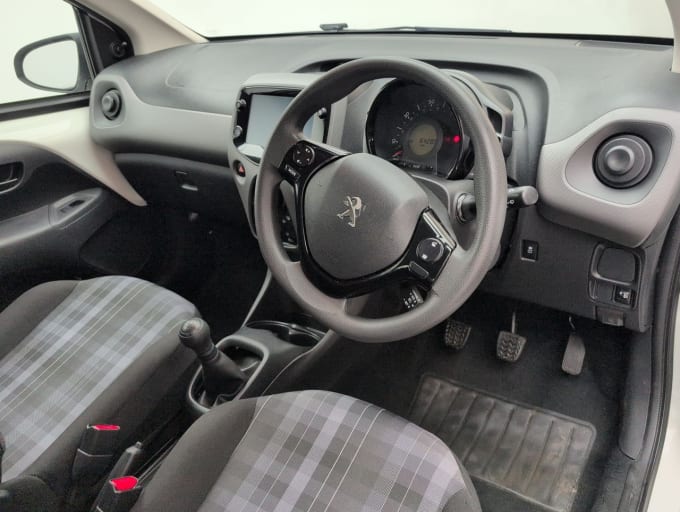 2025 Peugeot 108