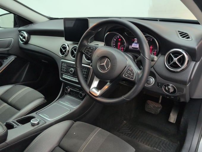 2025 Mercedes-benz Gla Class